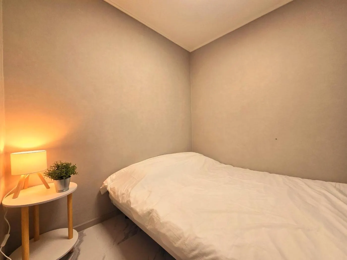 Apartment Zest Homes Seoul South Korea